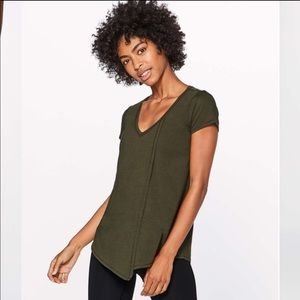 Lululemon Knot A Problem Tee